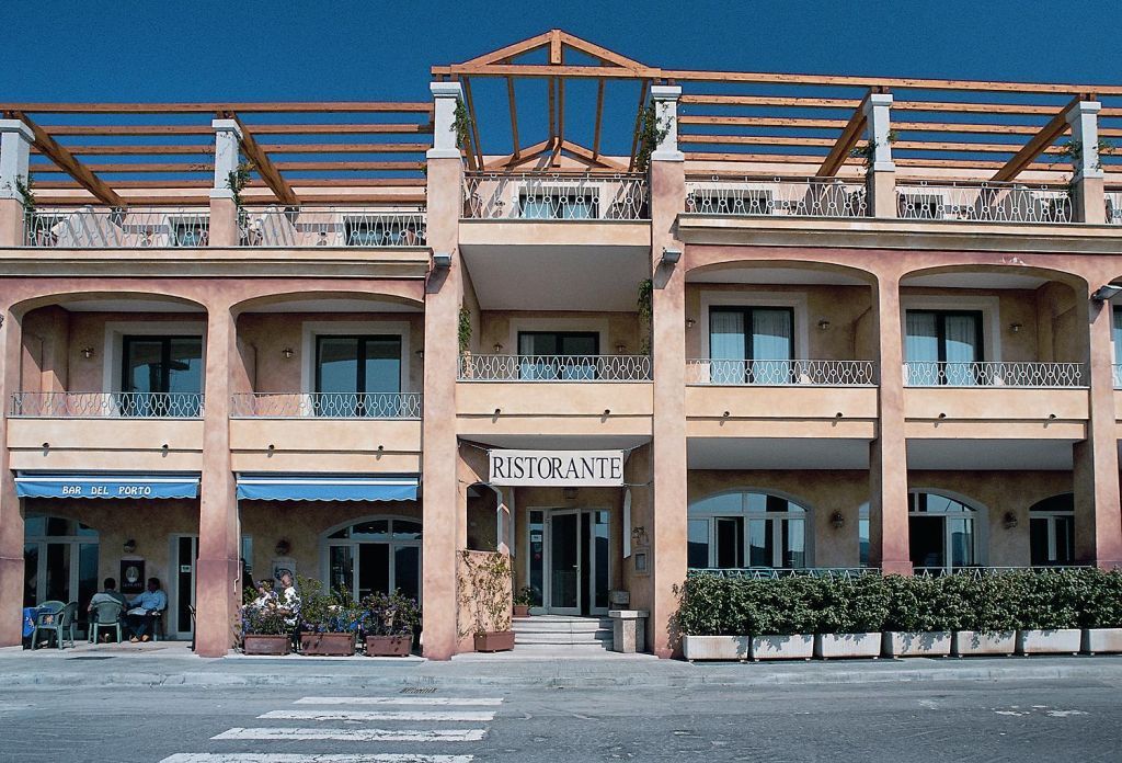Hotel Del Porto Cannigione Zewnętrze zdjęcie